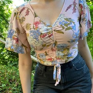 Como Black Floral Crop Top